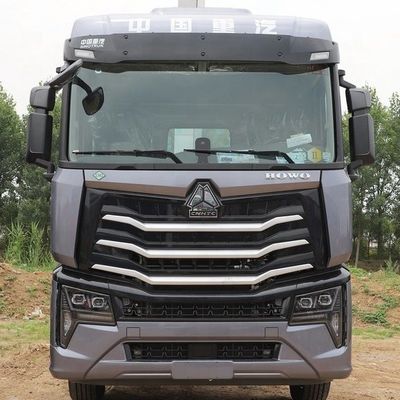 Ein guter Preis. Gebraucht Sinotruk HOWO MAX 6X4 460 PS LNG-Traktor mit 2 Rückwärtsschaltungen Online