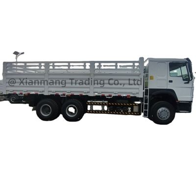 Ein guter Preis. Sinotruck HOWO 371HP 30t LHD Zaun Lastwagen Lastwagen Dolly Vollseitenwandbrett Online