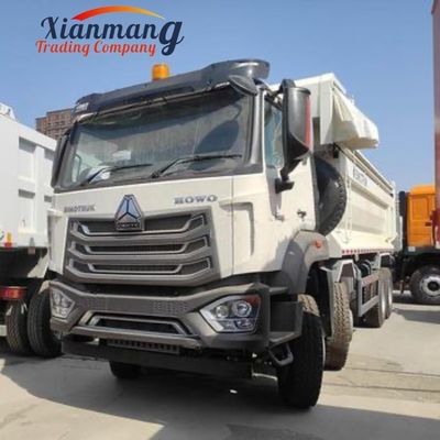 Ein guter Preis. 2 Fahrgäste Sinotruk Howo 8x4 Tipper Truck 30 Tonnen 50 Tonnen SINO HOWO NX E7 N7 Dump Truck 371 PS 420 PS Online