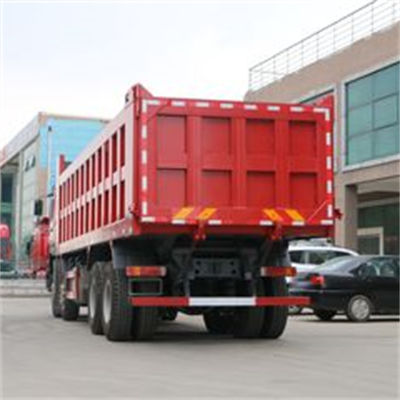 Ein guter Preis. Howo 8x4 12-Reifen LHD Dump Truck Euro II Emissionsstandard 380PS Anpassbares Rechtes Lenkrad Online
