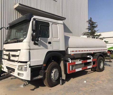 Ein guter Preis. SINOTRUCK 4X2 5CBM Wasserfahrzeug Spezialfahrzeug Lkw Handgetriebe Typ 10 Tonnen Nennlast Online