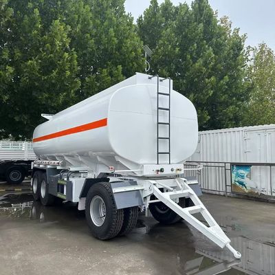 Ein guter Preis. Neue 3-Achse 12r20 Reifen Modell 12 Reifen 40.000 Liter 45.000 Liter Treibstoffbehälter Halbanhänger (Farbe Kundenoptional) Online